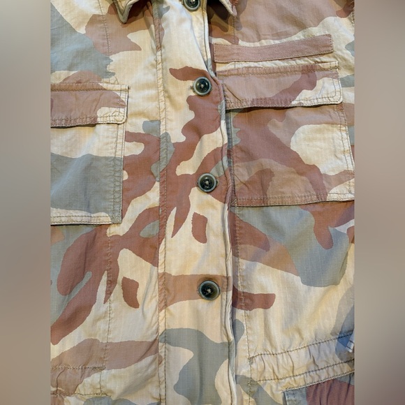 Free People "Seize the Day" Camo Military Jacket.  Size Small. - Picture 5 of 15